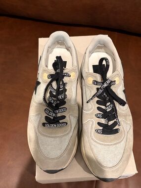 Golden Goose Grey and Black Women’s Sneakers, excellent condition